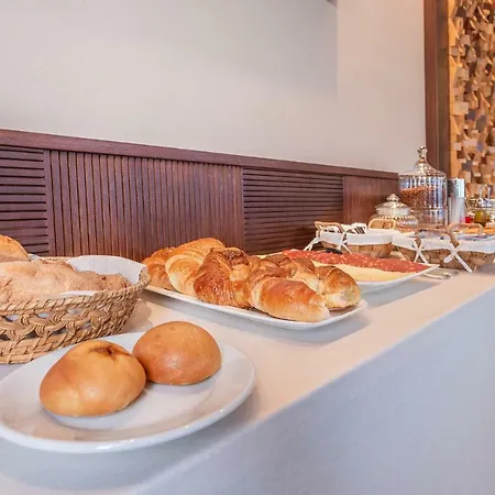 Hotel Minso 3*